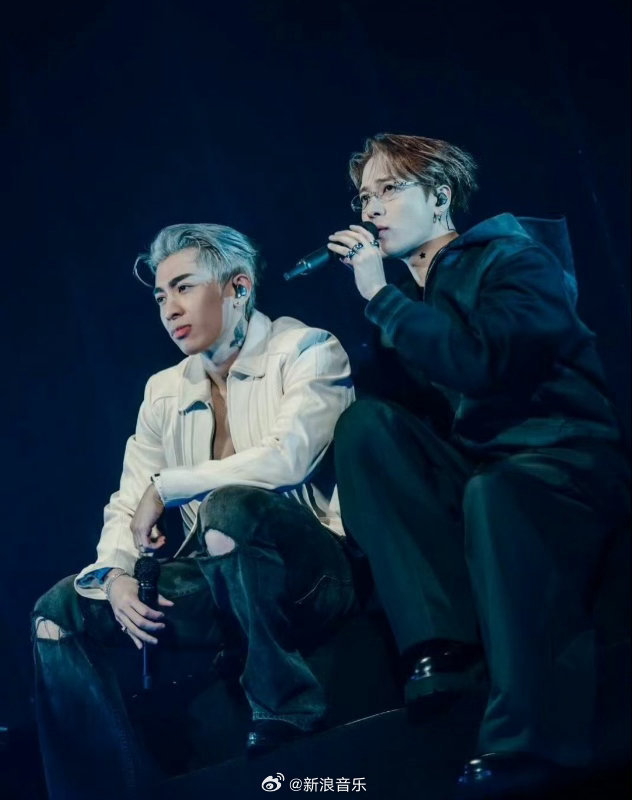 王嘉尔发布中文情歌嗓音动人演绎情感