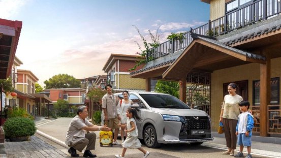 星光730舒享座舱公开，双色内饰+超大空间，这才是全能舒享大7座