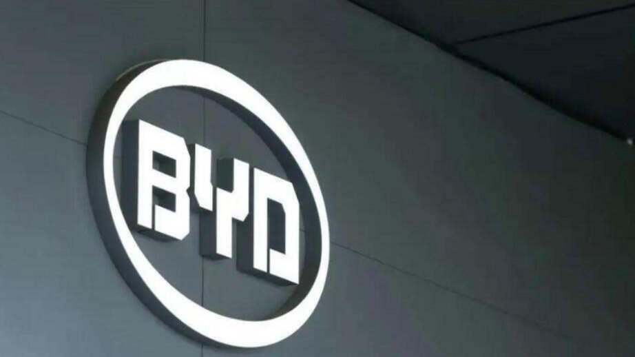 比亚迪领衔，吉利、长安位居前3，2022年这些自主车企最强势