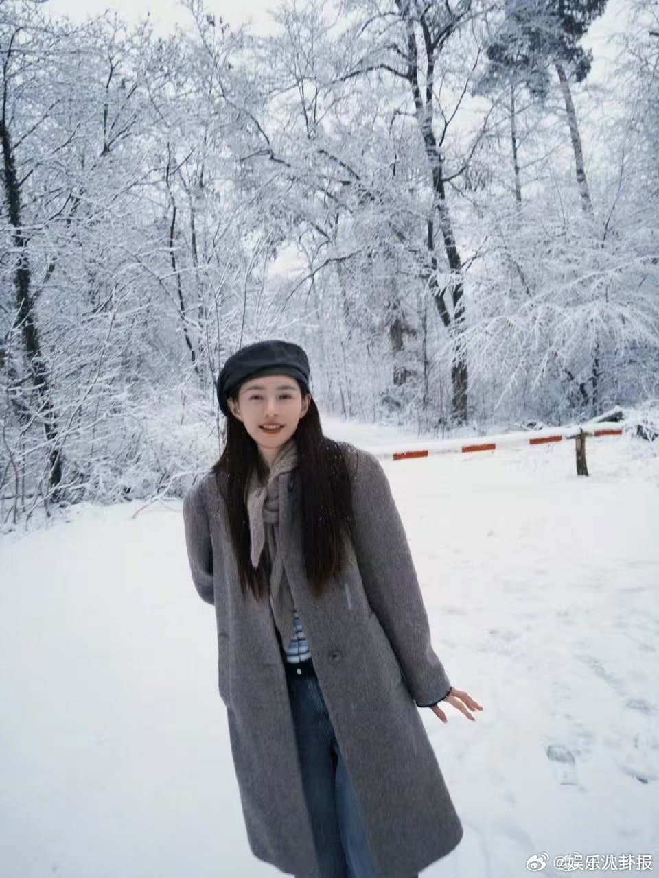 从青涩主持到从容控场，沈梦辰稳步前行，每一步成长都格外耀眼动人