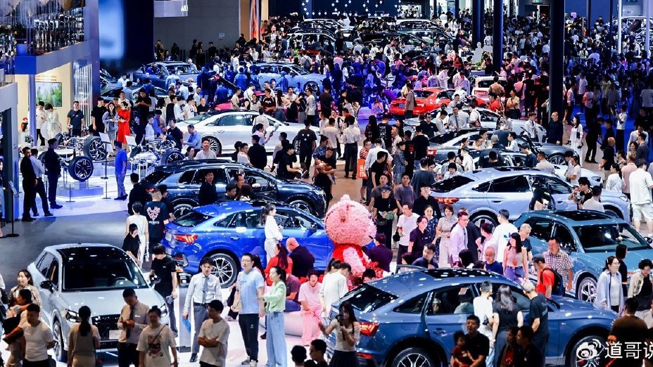 越野不必硬核？福特智趣烈马让新手轻松闯荒野