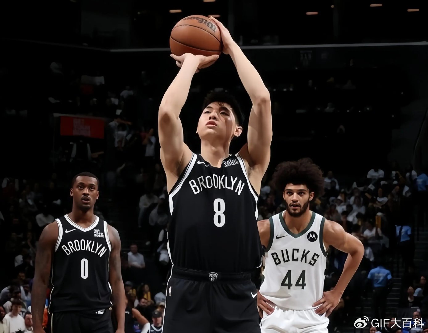 崔永熙签广东4年B类合同！选24号致敬科比，短暂放弃NBA非认输