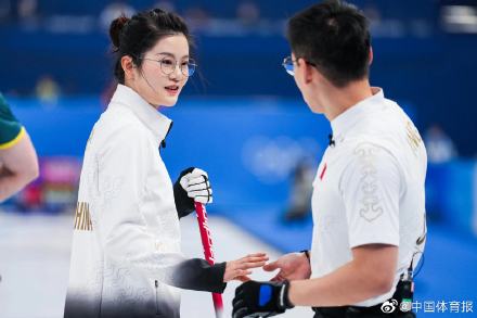 冬奥快讯丨两连胜！冰壶混双循环赛中国“智圆”组合胜<a href=