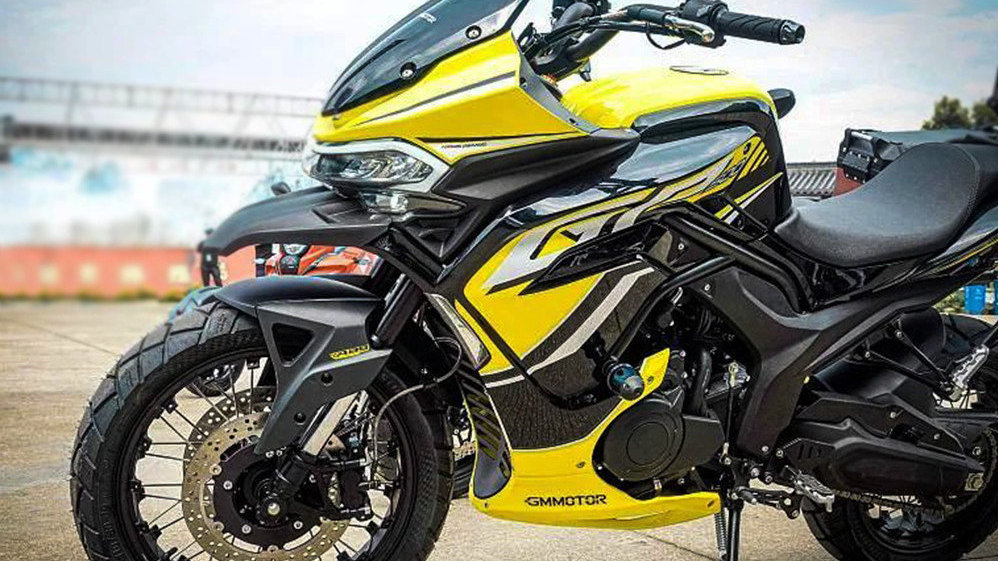 吉利搅局摩托车市场，新车排量500cc，2.98万起，外观很优秀