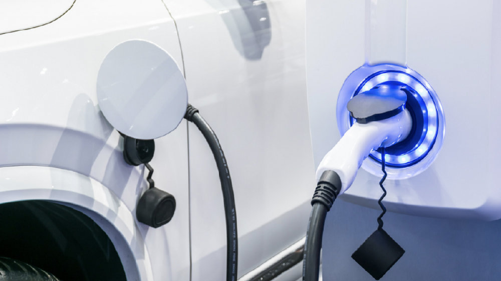 没有发动机的新能源汽车，就不需要保养了吗？KN滤清器来解答