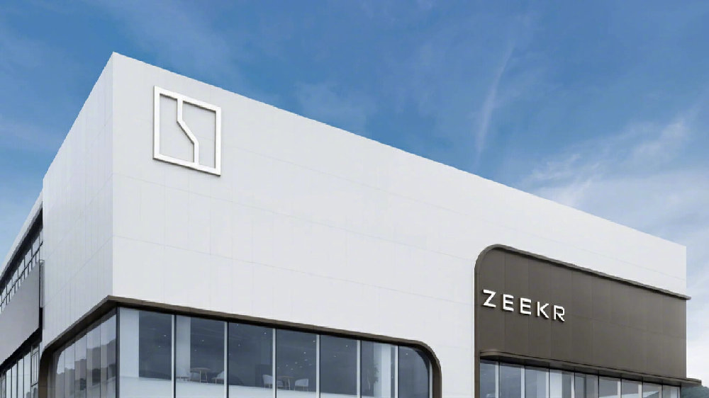 CES快报｜极氪发布自研英伟达智驾平台