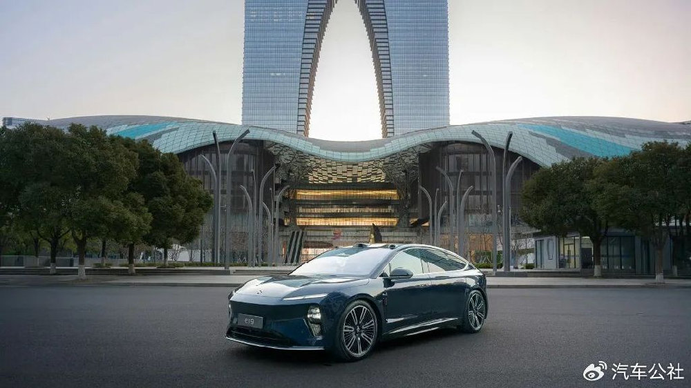 蔚来ET9：传统D级行政轿车市场该洗牌了