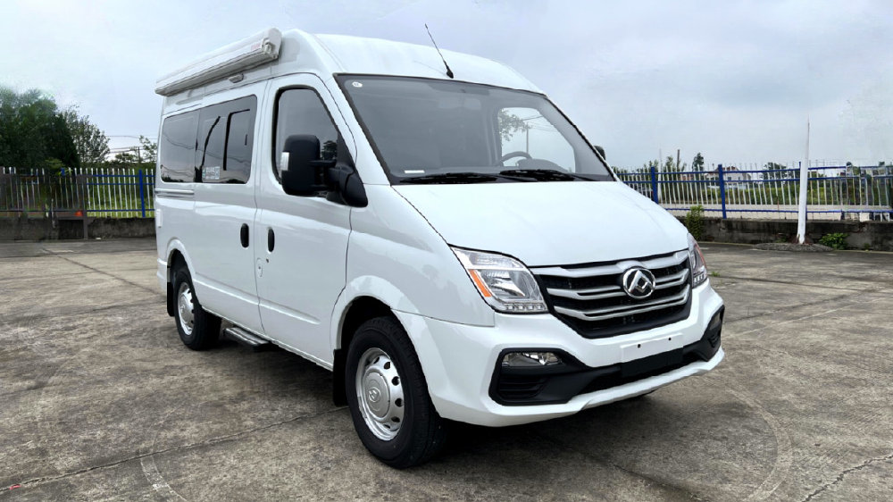 惊爆！8.88 万元起，宏运旅途大通 V80 宿营车带你畅行天下