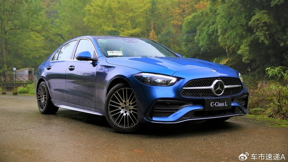 卷不动了？奔驰C级，7月销量接近“腰斩”