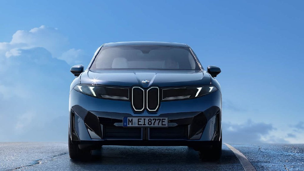 新世代宝马iX3全球首秀，国产依旧加长，或30万起