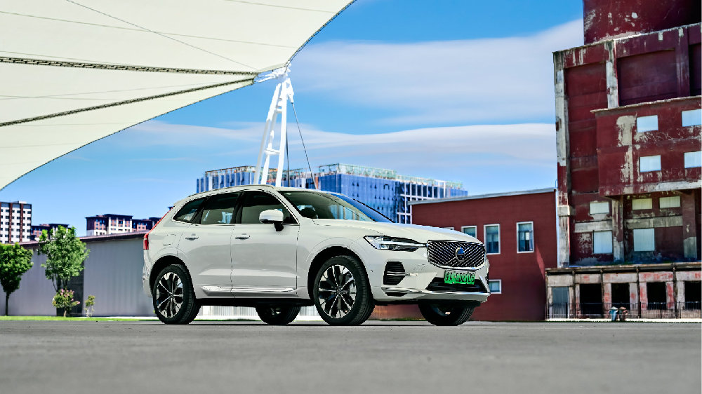 亏电驾驶油耗7个多 沃尔沃XC60 T8终端惠更多