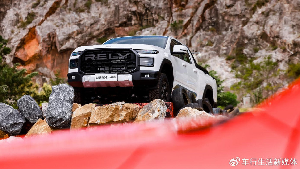 皮卡市场迎来“颠覆者”，威麟R08用终身质保重新定义行业标准