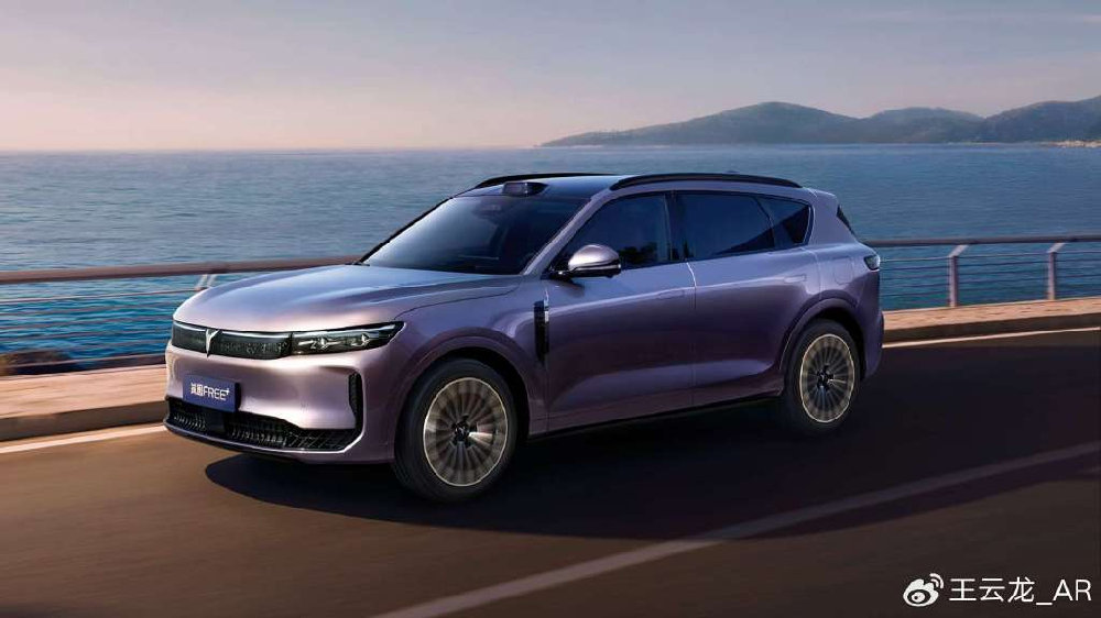 不止是“华为全家桶” 为什么岚图FREE+成爆款又杀进前三？