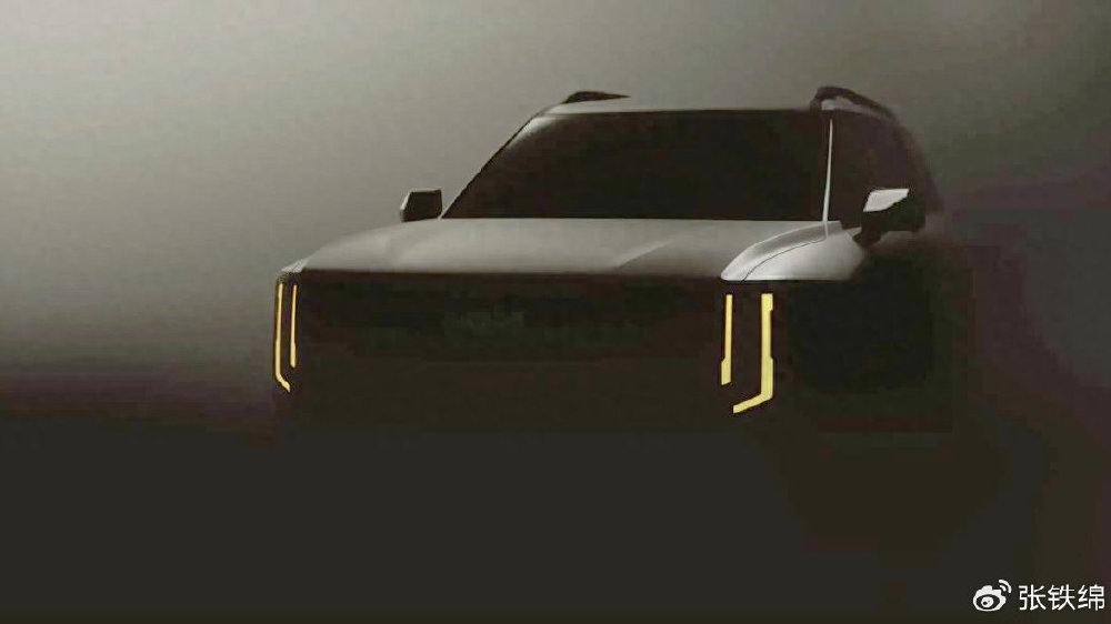 起亚全新中大型方盒子式SUV，外观方正硬朗，三排座椅，两种动力