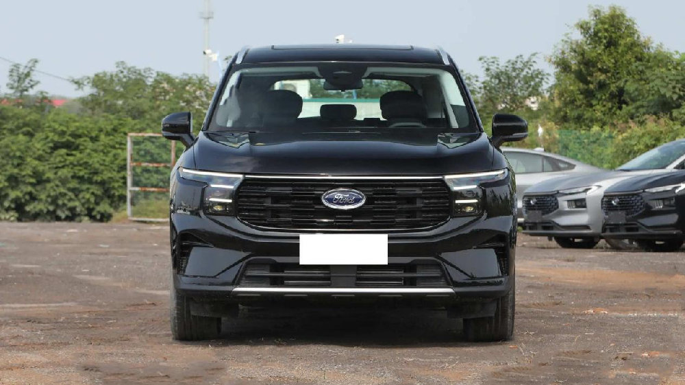 同为家用SUV，长安福特锐界L和领克09，到底选谁比较合适？