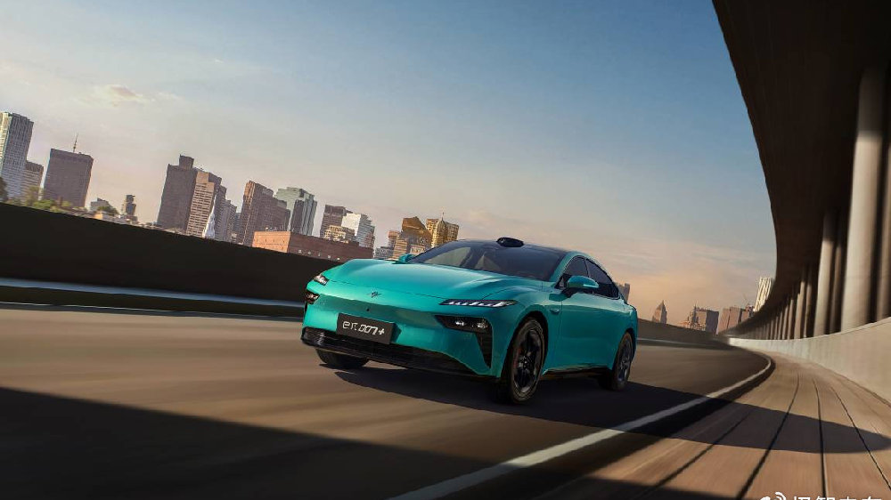 14万级唯一激光雷达四驱轿跑，奕派 eπ007+13.99万起焕新