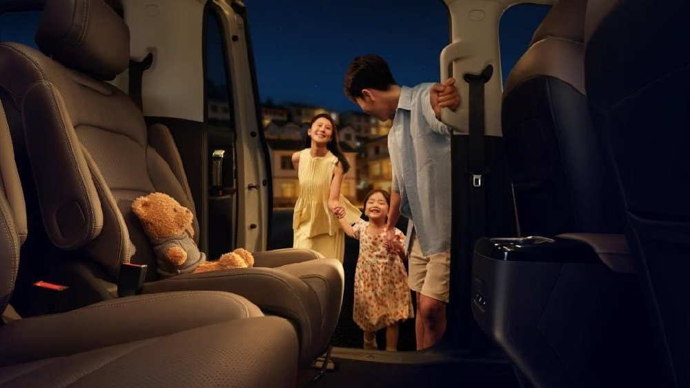 五菱星光730上市 提供三种动力 售7.3万元起