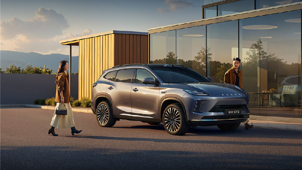 以猎鹰700为矛，星途ET5刺破15万级智驾同质化困局