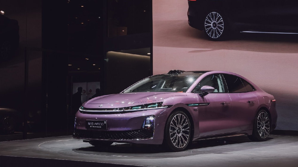 刚刚L3级自动驾驶道路测试的广汽昊铂A800，内饰首次发布