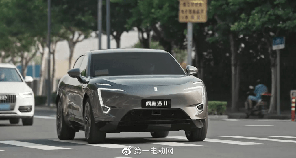 飞凡汽车憋了个大,R7这么“卷”谁是他的对手?休闲区蓝鸢梦想 - Www.slyday.coM 飞凡汽车憋了个大,R7这么“卷”谁是他的对手?休闲区蓝鸢梦想 - Www.slyday.coM