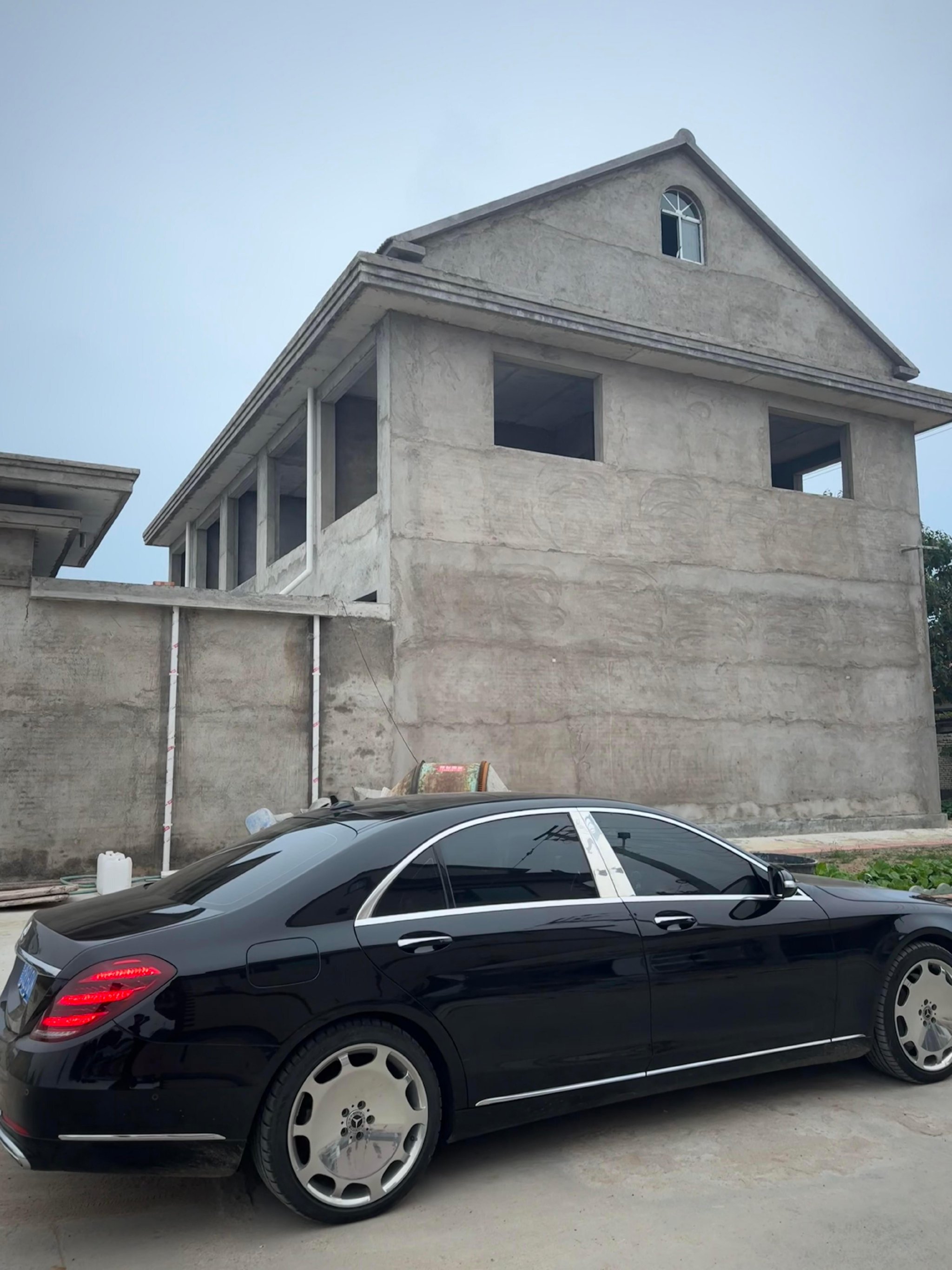 奔驰在中国的辉煌再也回不来了，因为人一旦祛魅，就不可能再重蹈覆辙