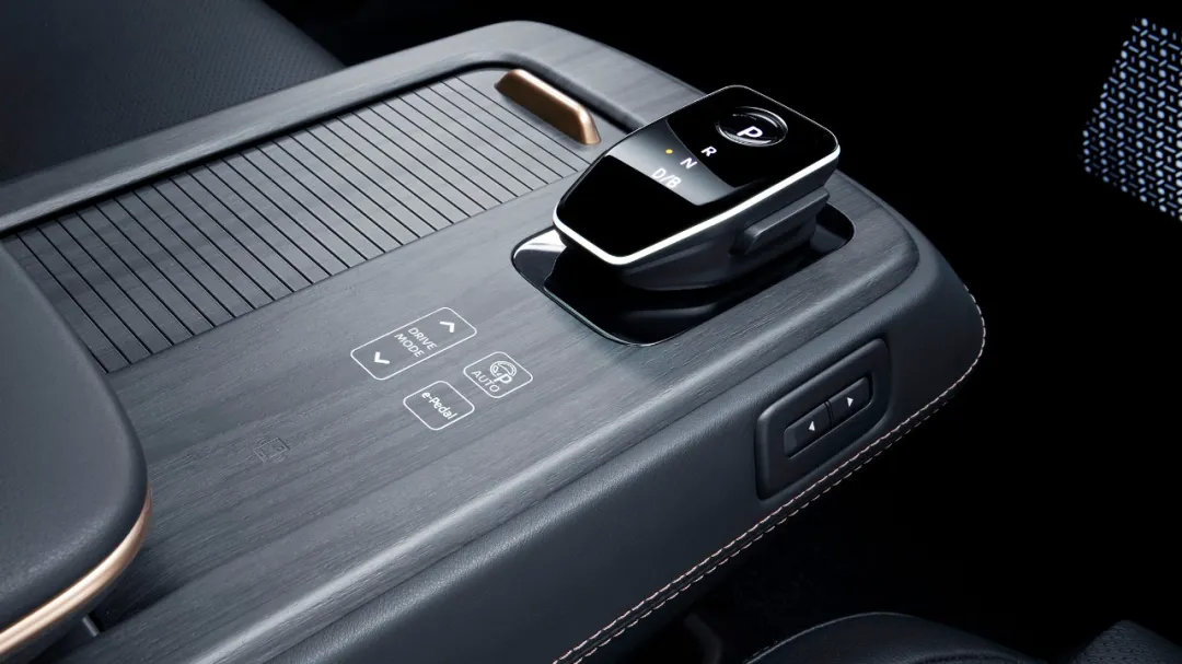 年轻人的第一台AMG!只需不到4000块!