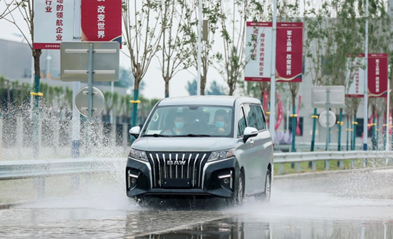 15万预算选家用MPV,两款都值得关注