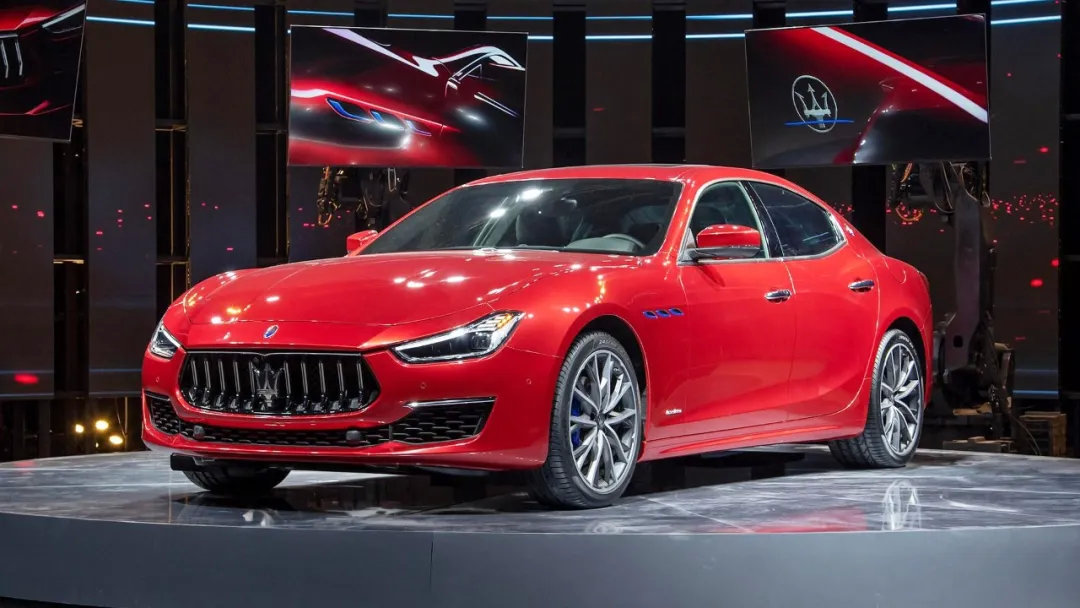 年轻人的第一台AMG!只需不到4000块!