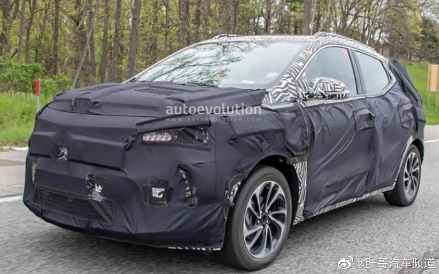 雪佛兰新款纯电SUV Bolt EUV车型渲染图曝光…………