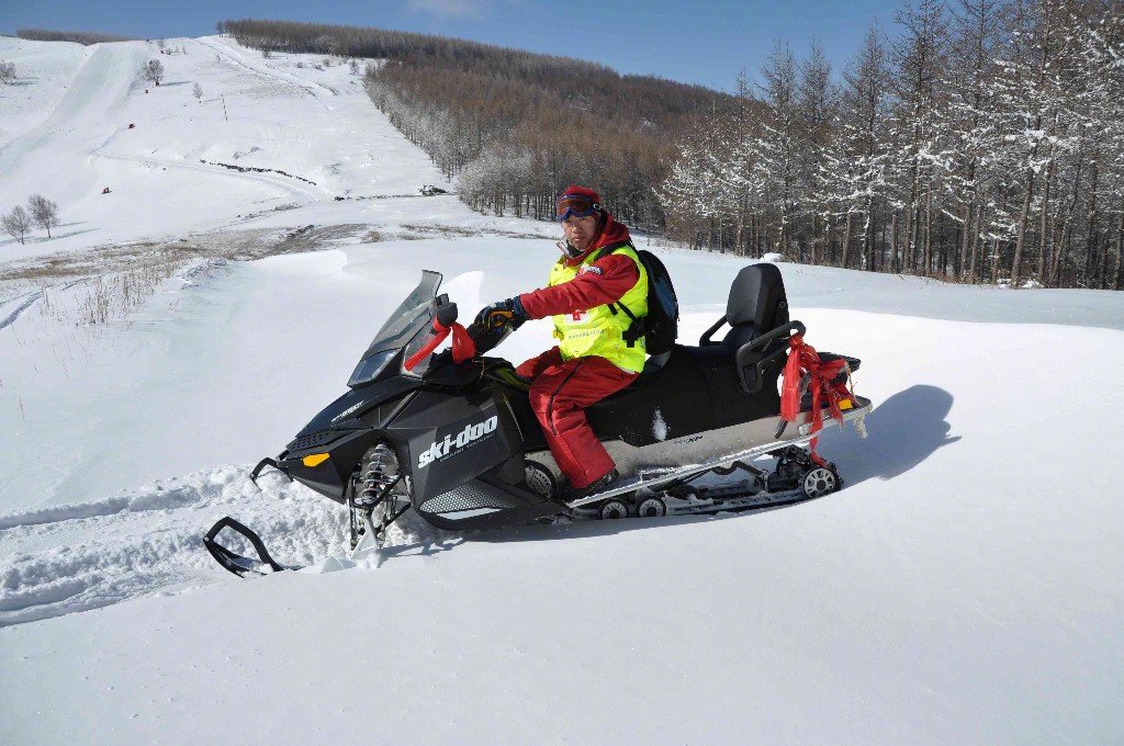 从亚布力走出来的雪场专家、为北京冬奥造雪!休闲区蓝鸢梦想 - Www.slyday.coM 从亚布力走出来的雪场专家、为北京冬奥造雪!休闲区蓝鸢梦想 - Www.slyday.coM