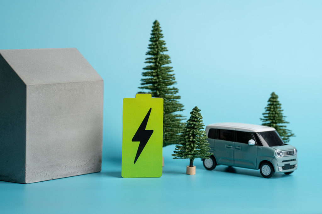 深圳金融监管局：新能源车商业险签单保费收入63.74亿元