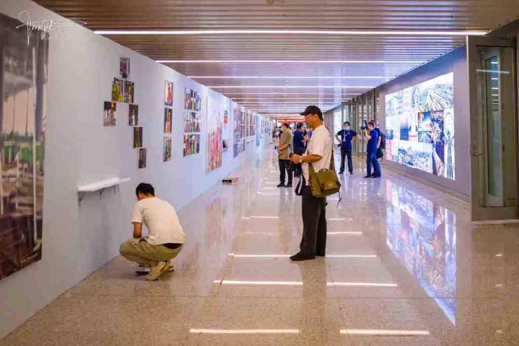 想你的风吹到了西站,这个《最美建设者》摄影展不容错过休闲区蓝鸢梦想 - Www.slyday.coM 想你的风吹到了西站,这个《最美建设者》摄影展不容错过休闲区蓝鸢梦想 - Www.slyday.coM