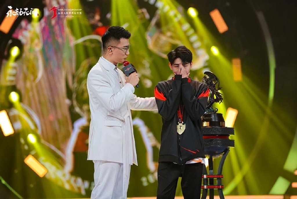 永劫无间：冠军皮肤该选什么？小蜘蛛劫杯冠军之夜给出答案！