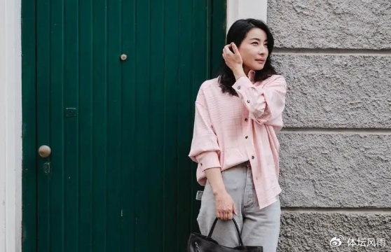 当“跳水女皇”在巅峰选择告别，郭晶晶如何用多重身份诠释人生新可能？