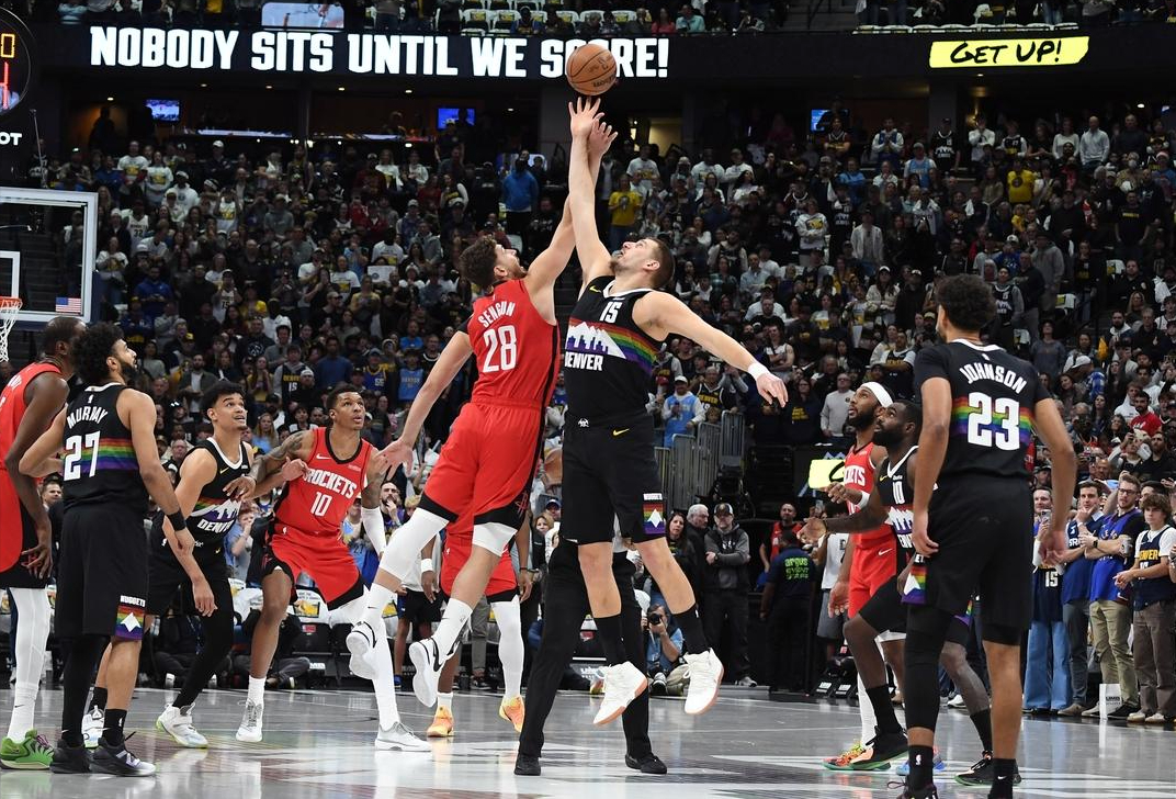 14分大胜出气了，火箭赢球谁立功，数据中有答案，2人切换了模式