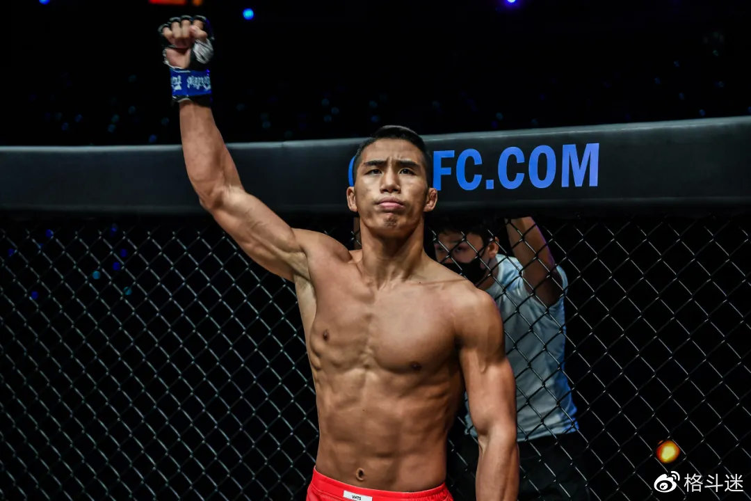 昨晚！中韩KO大战！中国猛将暴力终结<a href=