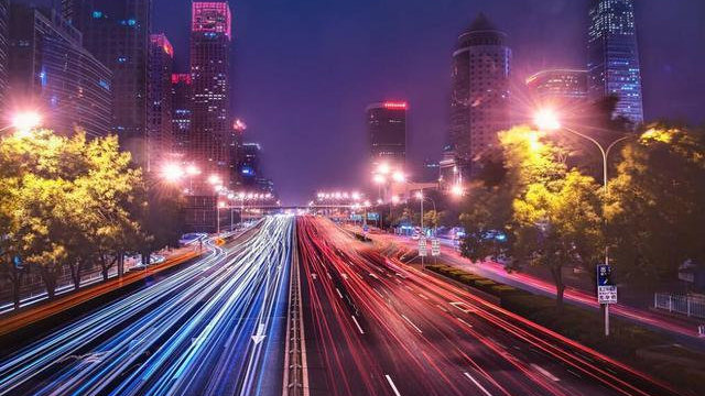 下班后开车回家，有多少人会在车内安静听歌？