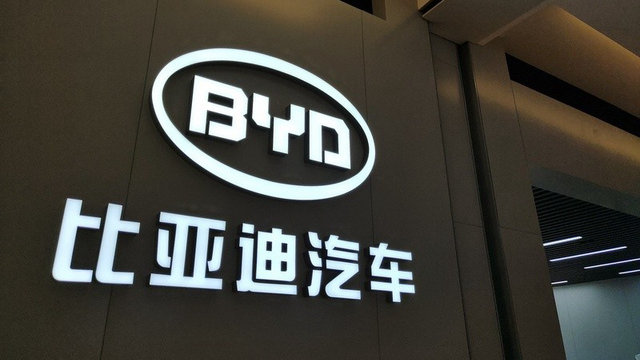 什么是真销冠？年度302万辆，不加定语修饰！比亚迪用数据说话