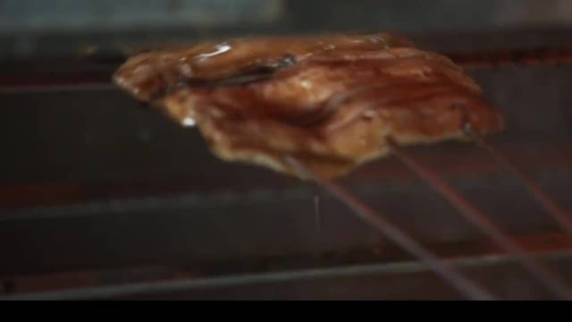 饥饿的午后，他在沙丁鱼料理店内，收获了一场大胜利