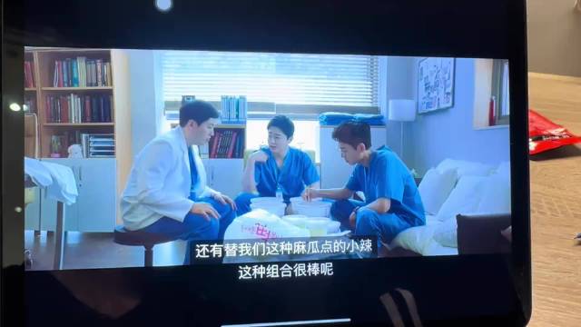 谁懂啊 笑的想 任何人没看过机智的医生生活我都会伤心的好吗！