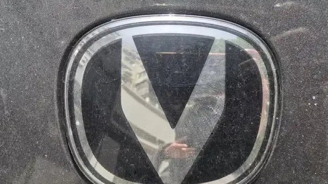 长安汽车：车身多处鼓包生锈，沈阳车主苦不堪言