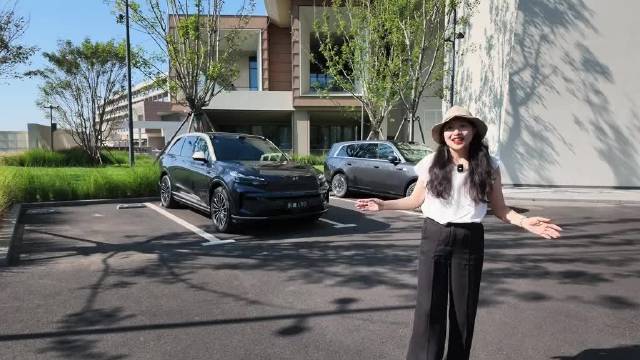 30 万级大三排 SUV，怎么选？ 乐道 L90（纯电·好用）碰上小米 N90（增程·好玩）。实车对比空间、装载、智驾。