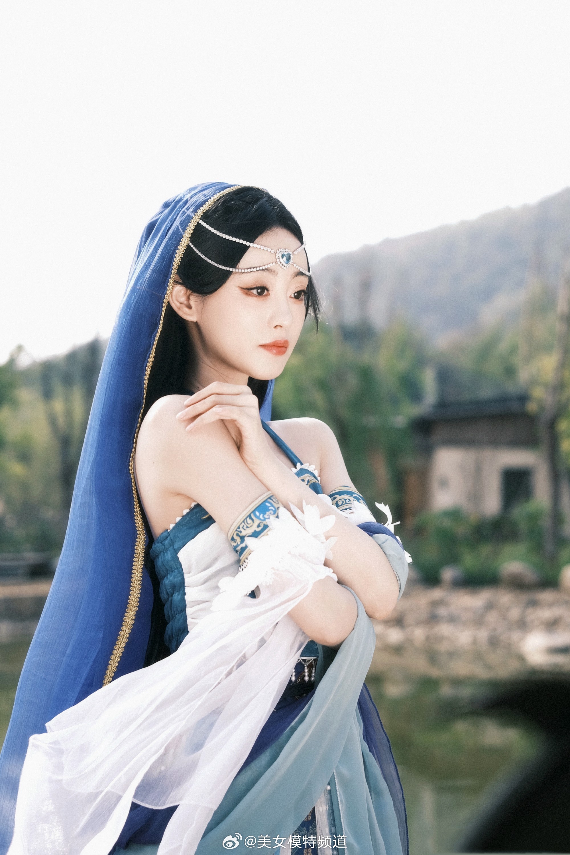 祝绪丹异域风情大片