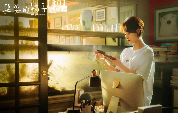 “刘茵”一心做好儿媳妇,努力讨好婆婆后发现,自己只是个外人休闲区蓝鸢梦想 - Www.slyday.coM “刘茵”一心做好儿媳妇,努力讨好婆婆后发现,自己只是个外人休闲区蓝鸢梦想 - Www.slyday.coM