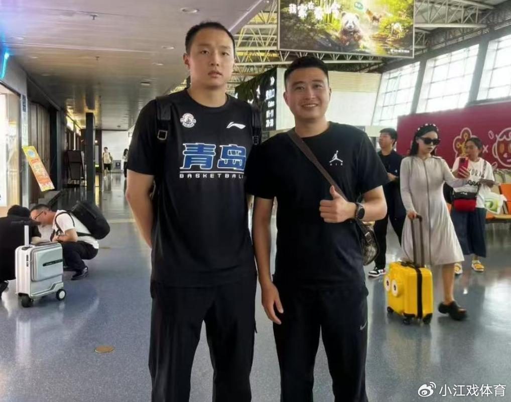 只差官宣！国手级控卫加盟青岛男篮，刘维伟顶薪抢人补强后卫短板