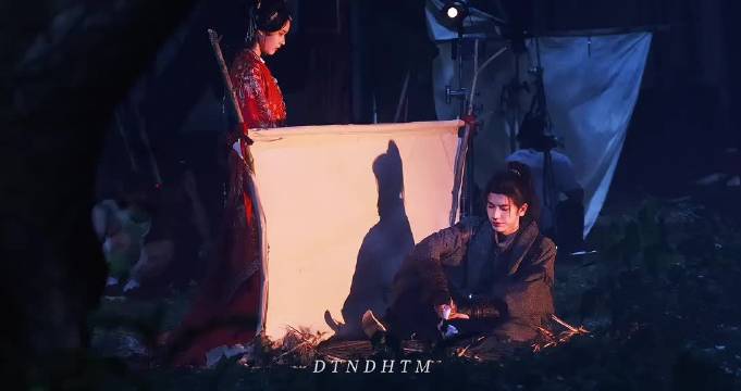就连心疼你都有时差