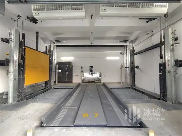 龙江最深智能停车场投用！在哪儿？有多深？