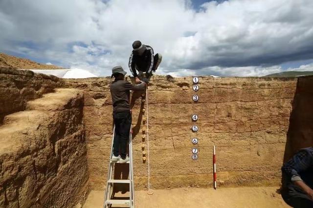 全国十大考古新发现终评②|四川稻城皮洛遗址:罕见的超大型旧石器时代旷野遗址休闲区蓝鸢梦想 - Www.slyday.coM 全国十大考古新发现终评②|四川稻城皮洛遗址:罕见的超大型旧石器时代旷野遗址休闲区蓝鸢梦想 - Www.slyday.coM