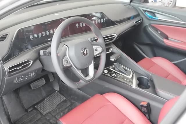 短试长安逸动PLUS:标准答案之外的小惊喜