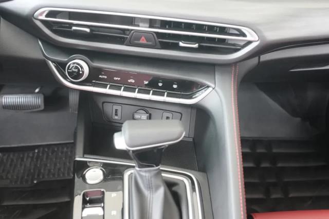 短试长安逸动PLUS:标准答案之外的小惊喜